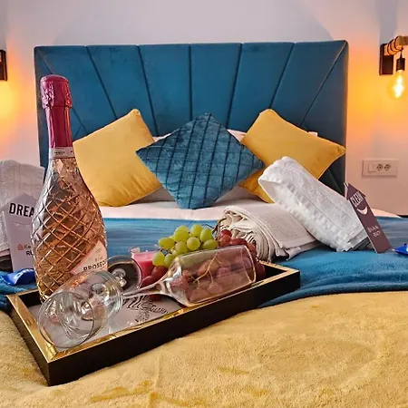 Apartment Mountain Vibes